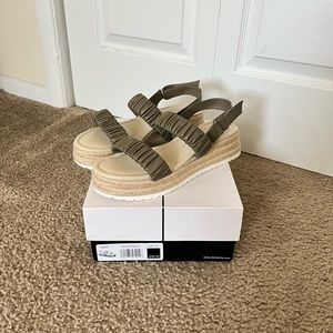 Dolce Vita Platform Sandals